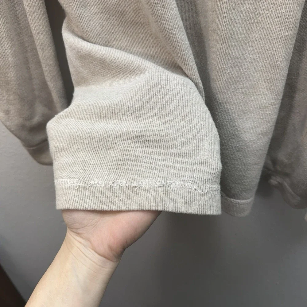 VTG Levis Shirt Men's M Tan Henley Ribbed‎ Pullover Outdoors Work 90s Oversized